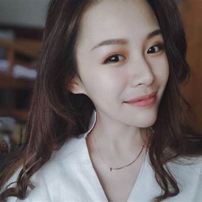 探索优质成人网红小视频，尽在专业网址导航平台！